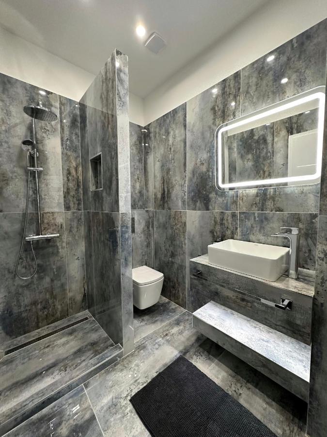 Boutique Luxury Residence Budapeste Exterior foto